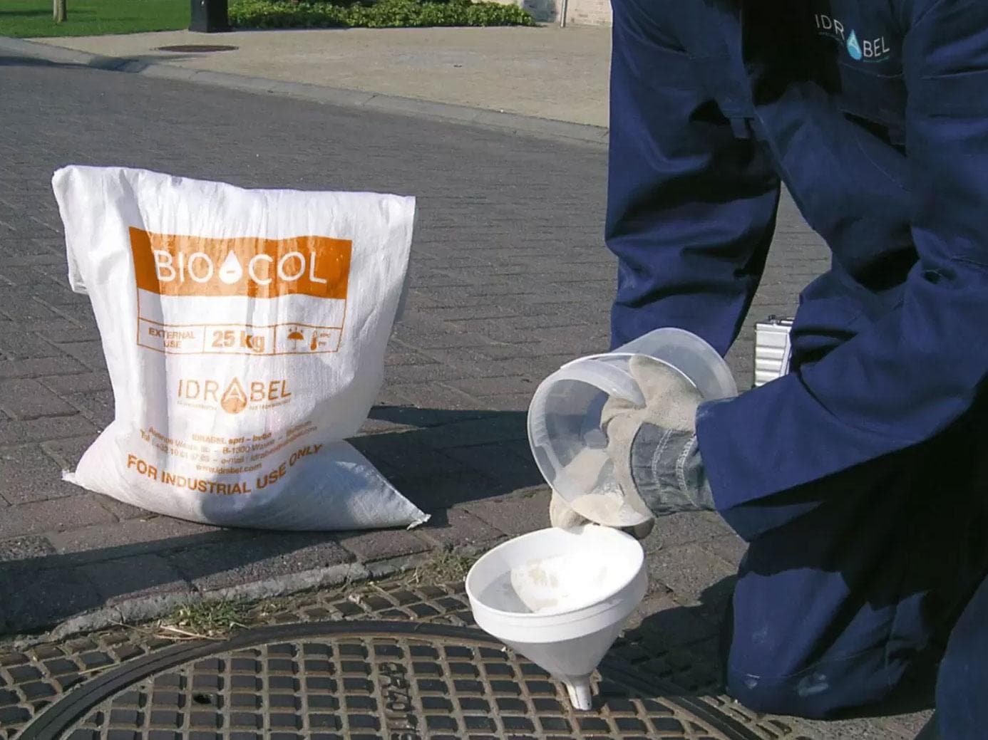 Slib en Vet in Riolering Oplossen
